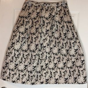 Gold-Trimmed A-Line Skirt💕